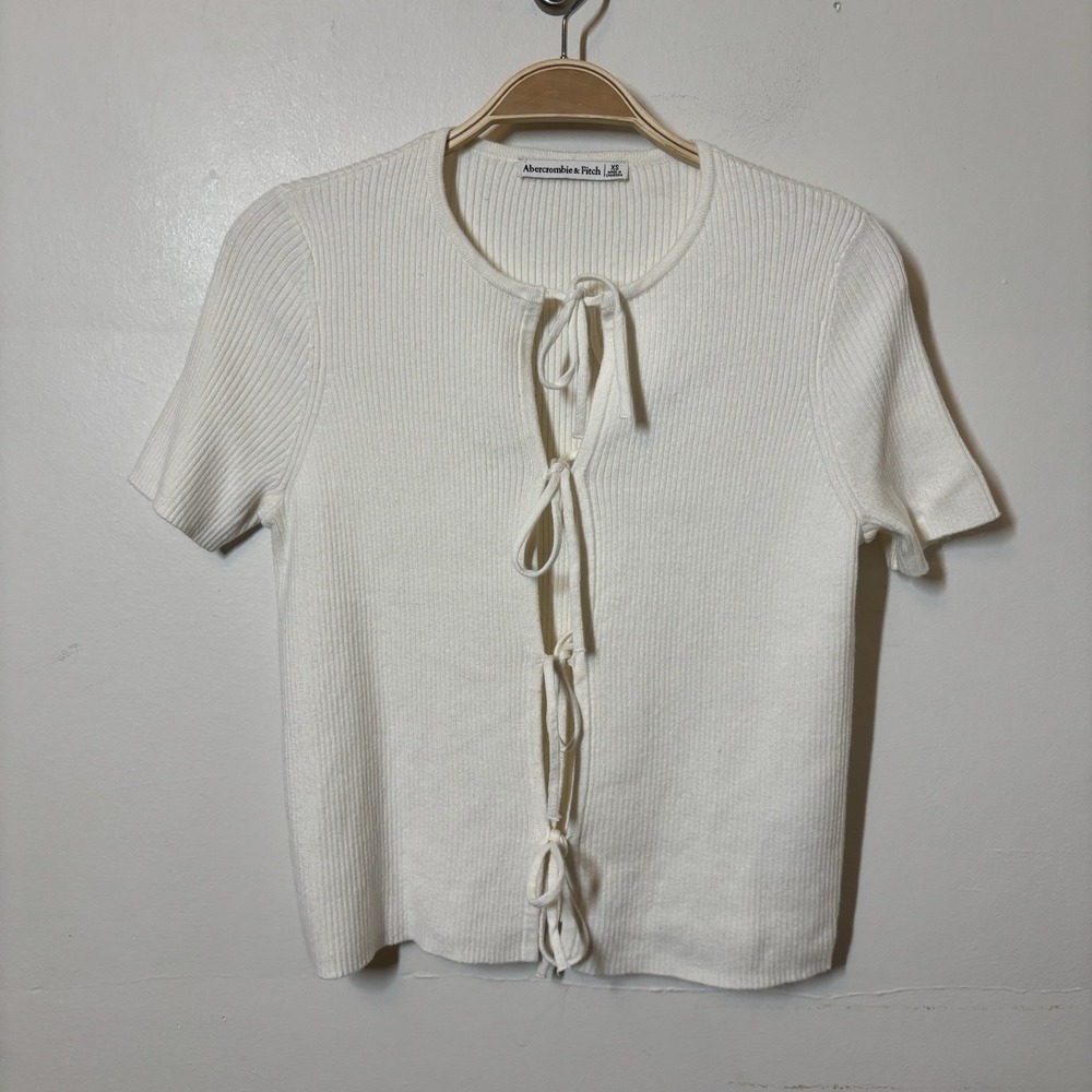 Abercrombie & Fitch Tie-Front Short Sleeve Cardigan‎ Knit Cropped Cream XS DESC